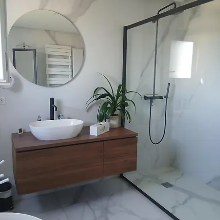 Prestigieuse Avec Piscine Privee *