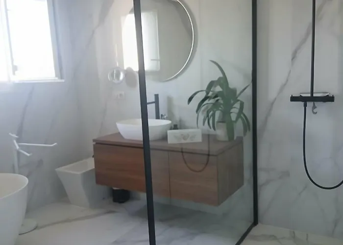 Prestigieuse Avec Piscine Privée Villa Montbazin